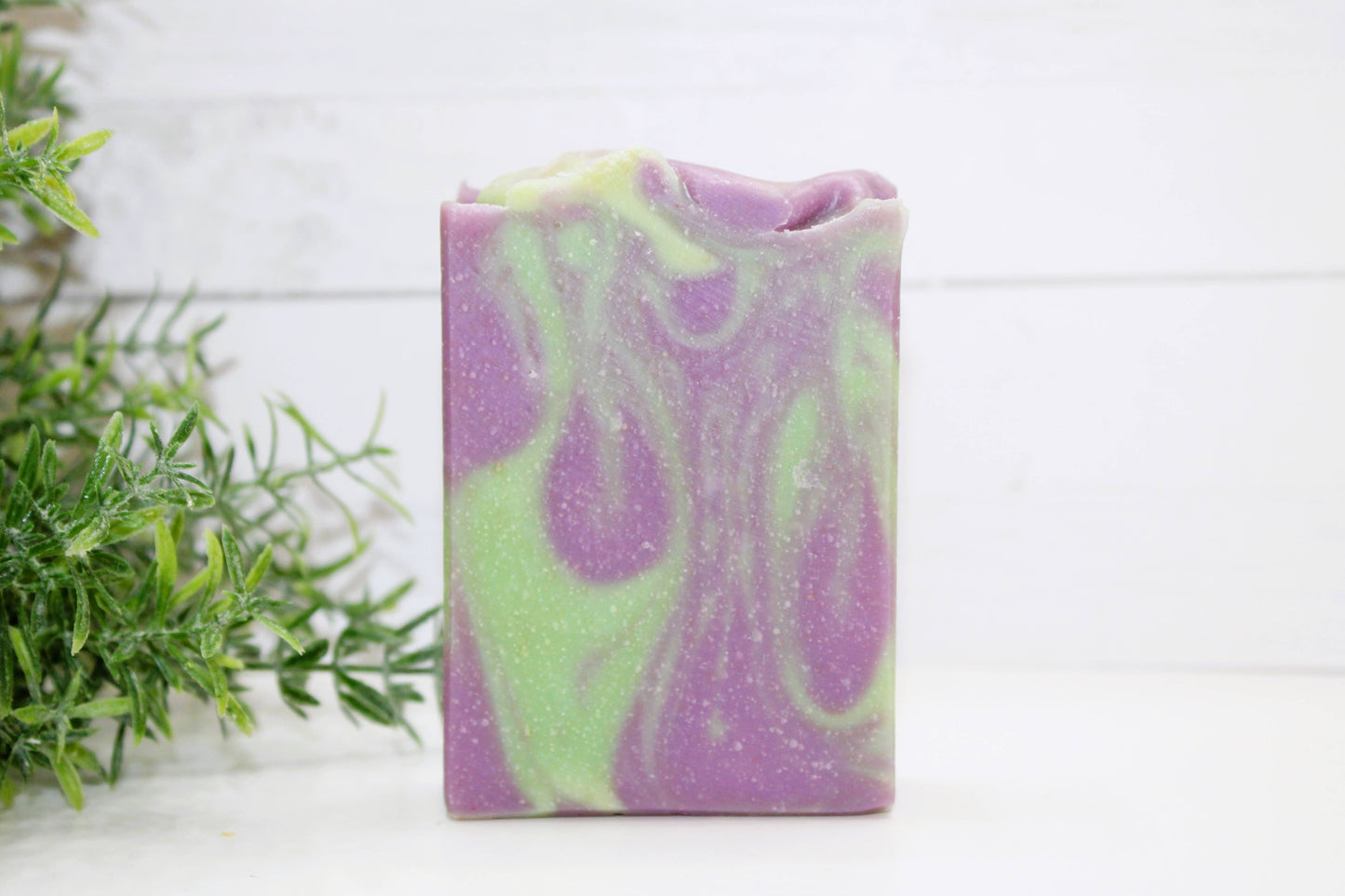 Fresh Cut Lilacs Soap Bar, Vegan Spring Lilac Soap - lilacs, greenery and outdoors scent